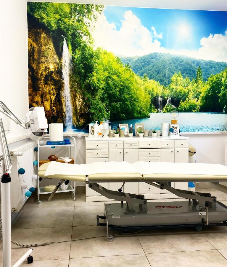 Iwonicz-Zdrój Amelia Zdroj Medical & Spa מראה חיצוני תמונה